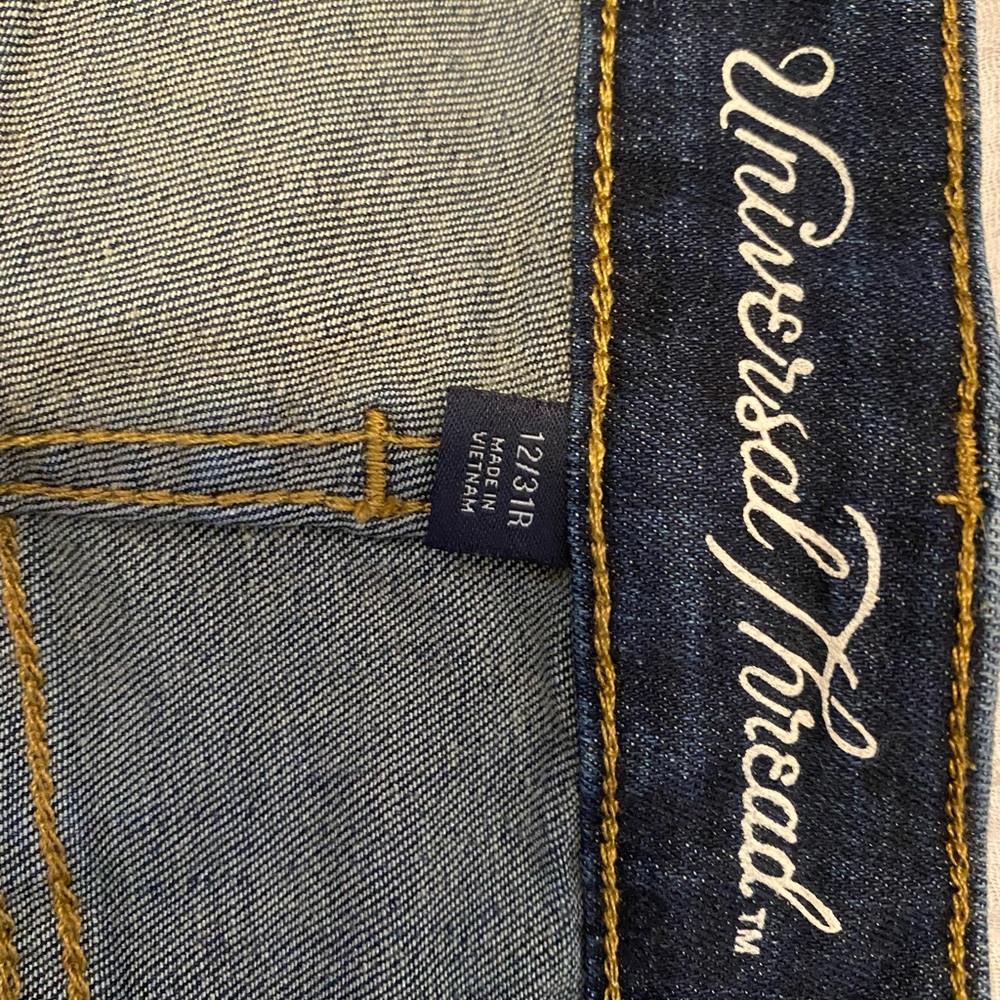 Universal thread shorts - Picture 3 of 3